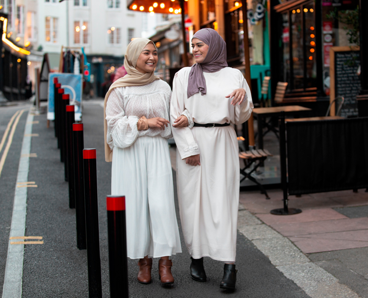 Islamic Dresses Every Muslim Woman Should Own